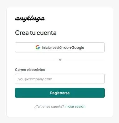 Página «Crea tu cuenta» con el botón «Iniciar sesión con Google», el separador «o», el campo «Correo electrónico» y el botón «Registrarse».