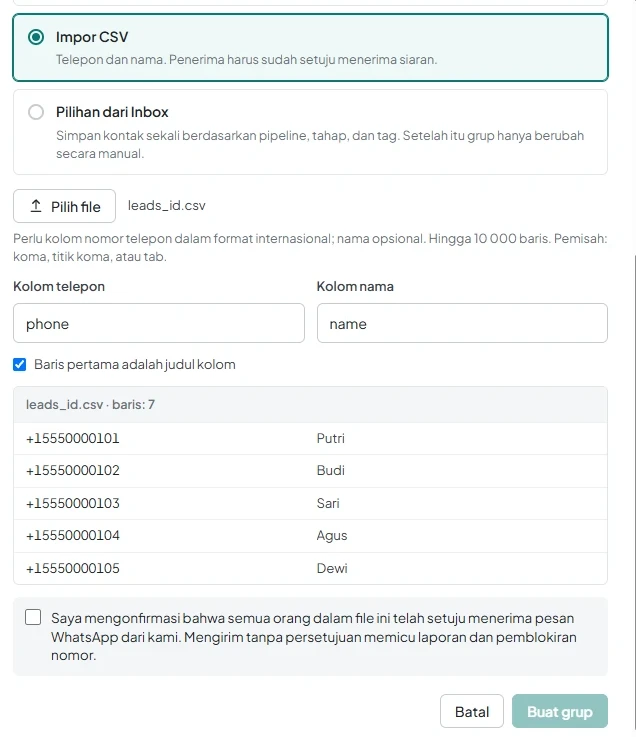 Pemetaan kolom CSV dengan pratinjau lima baris pertama dan kotak centang wajib untuk persetujuan penerima.